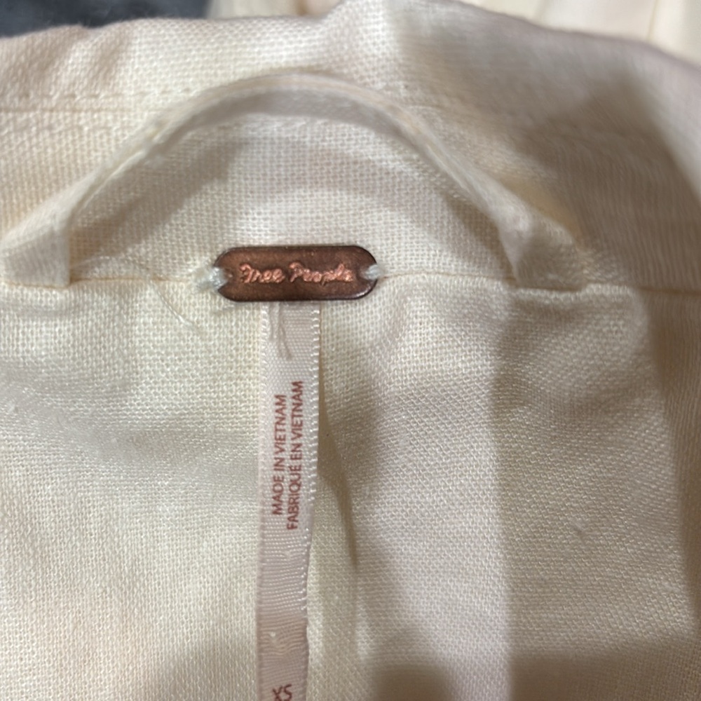 Free People Elegant Women's Cream Belted Blazer - Picture 6 of 7